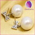 2015 wholesale Fashion 925 sterling silver round natural freshwater pearl with butterfly earring hole stud earring